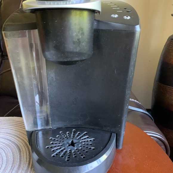 Keurig K- Classic Coffee Maker - Picture 3 of 3